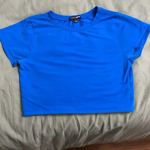 Tops! - Picture 5 of 16